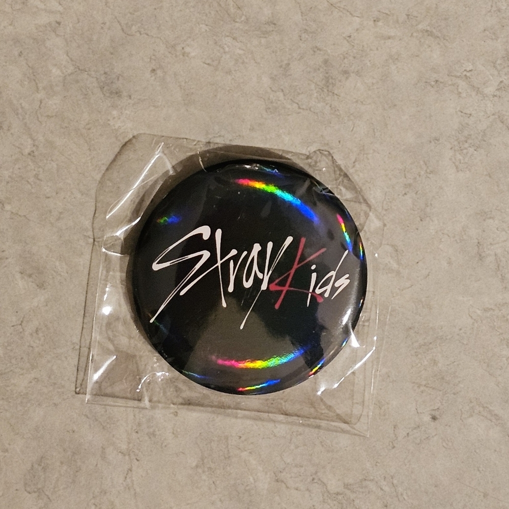 Stray Kids Button Large - Picture 3 of 3